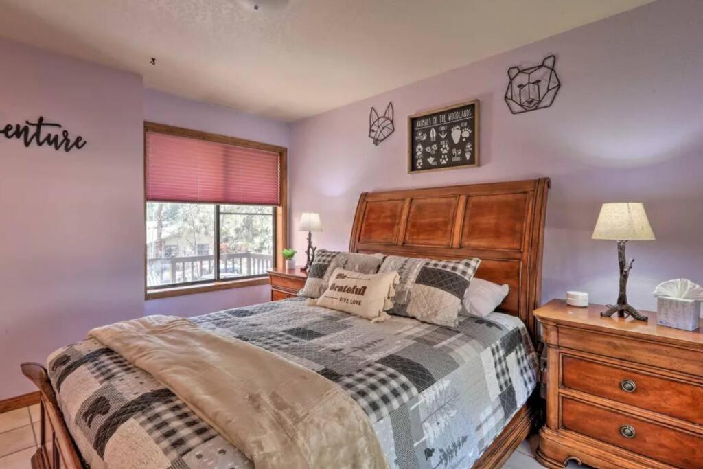 Kathys Cabin, King Bed, Hot Tub, Near-Nau & Downtown Attractions, Perfect Year-Round Mountain Getaway Flagstaff Exterior photo